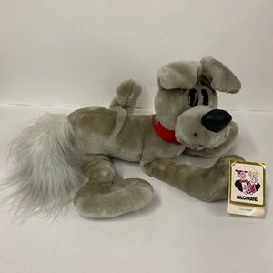 Vintage 1985 Presents Blondie + Dagwoods dog Daisy tag still on stuffed animal